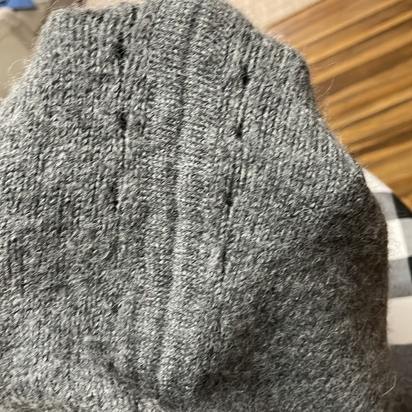 MFH Knits 100% BABY ALPACA SOFT Gray Sweater MADE IN PERU Size Medium Keyhole - Picture 13 of 13